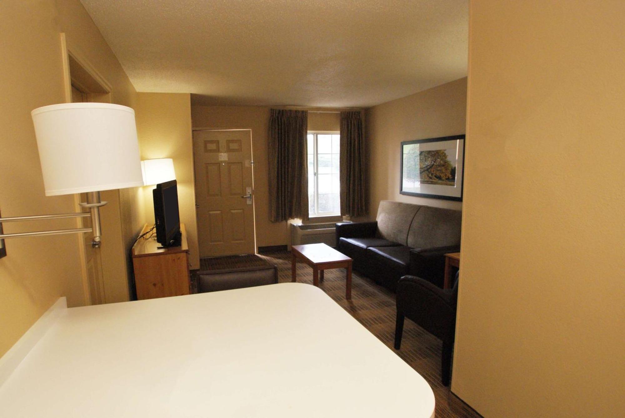 Extended Stay America Select Suites - Durham - University - Ivy Creek Blvd Eksteriør bilde