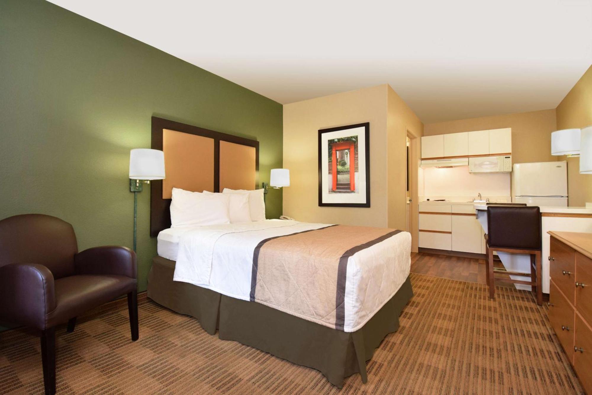 Extended Stay America Select Suites - Durham - University - Ivy Creek Blvd Eksteriør bilde