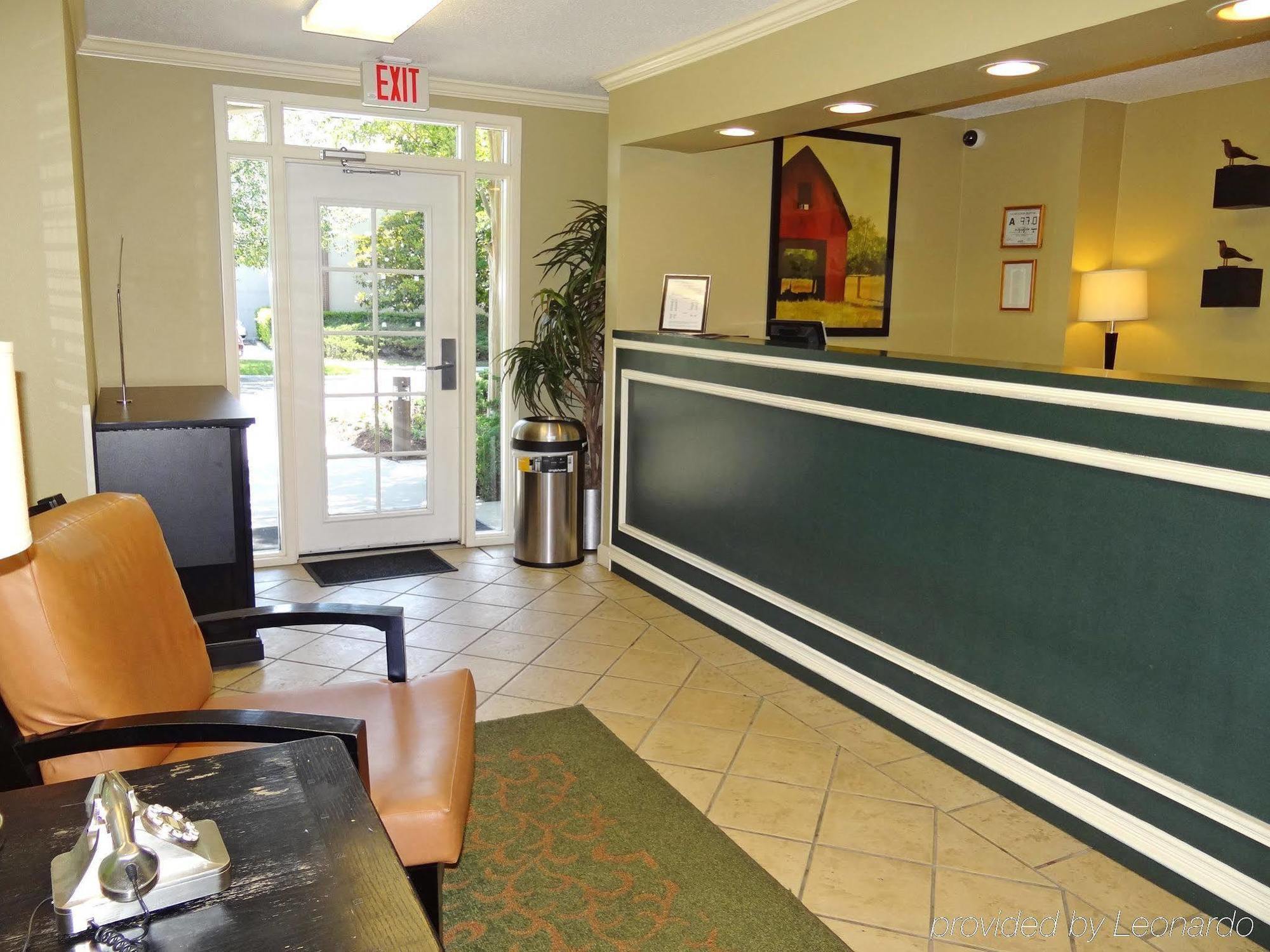 Extended Stay America Select Suites - Durham - University - Ivy Creek Blvd Eksteriør bilde